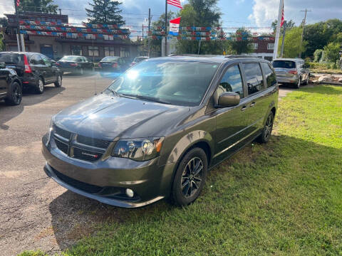2016 Dodge Grand Caravan R/T