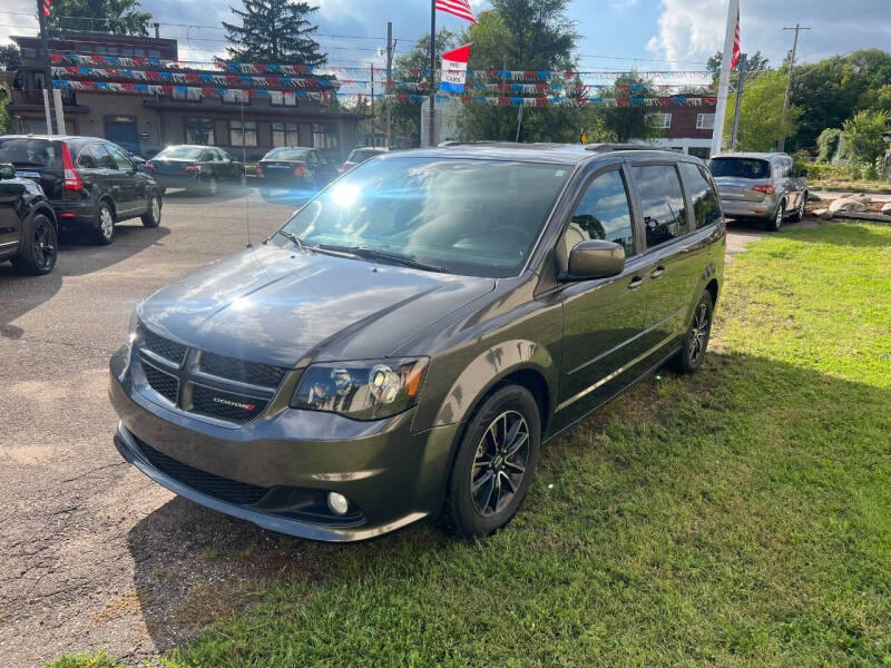 2016 Dodge Grand Caravan R/T