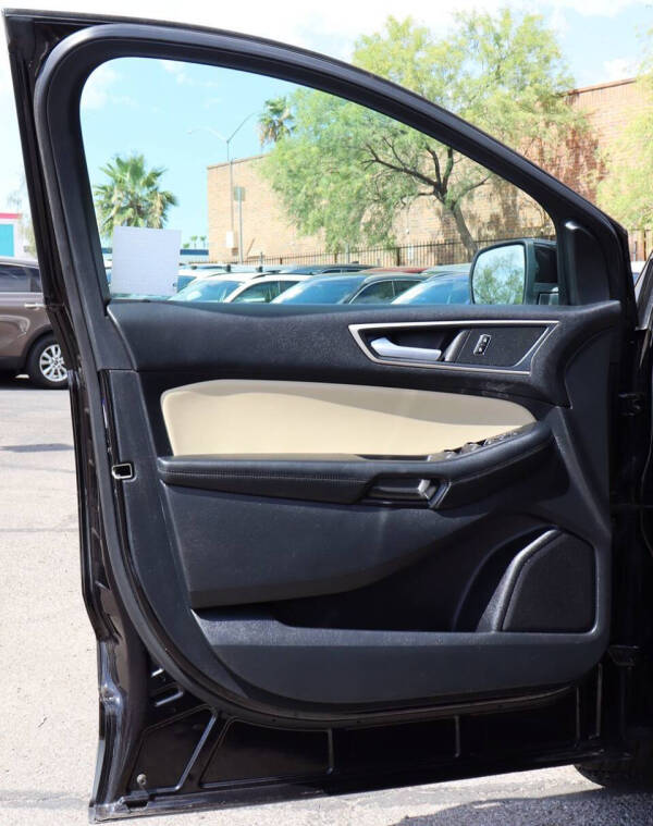 2021 Ford Edge SEL