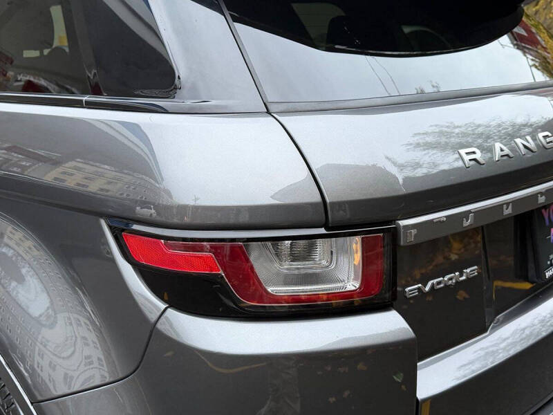 2019 Land Rover Range Rover Evoque SE