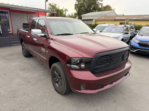 2017 RAM 1500 Express