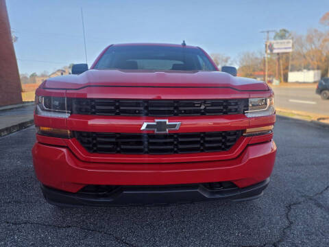 2018 Chevrolet Silverado 1500 Custom