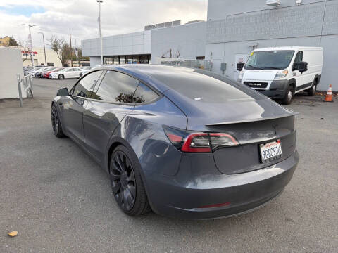 2023 Tesla Model 3 Performance