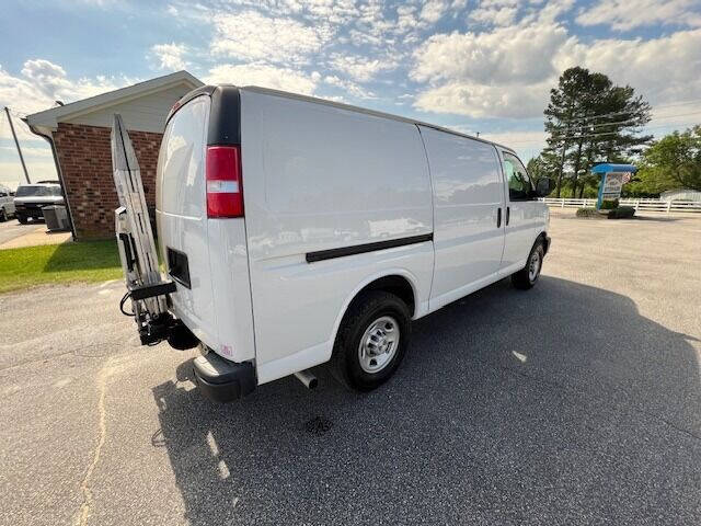 2020 Chevrolet Express 3500
