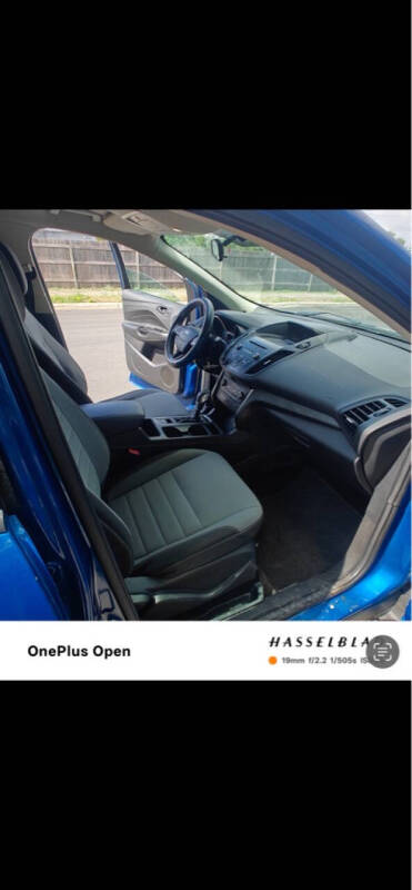 2017 Ford Escape S
