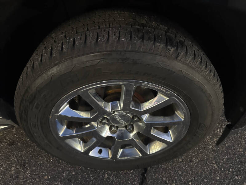 2016 GMC Yukon Denali