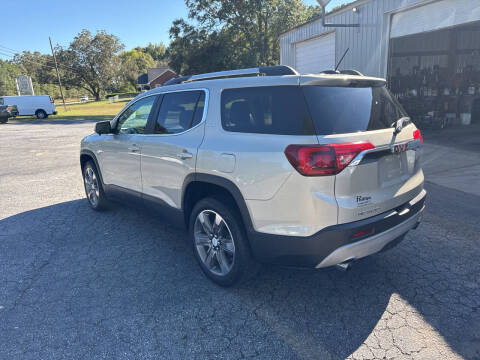 2017 GMC Acadia SLT-2