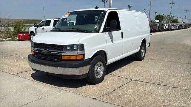 2024 Chevrolet Express 2500