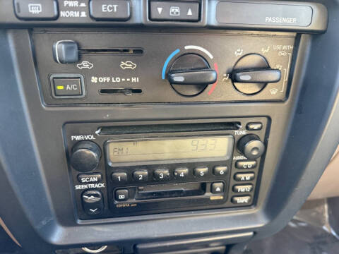2000 Toyota 4Runner SR5