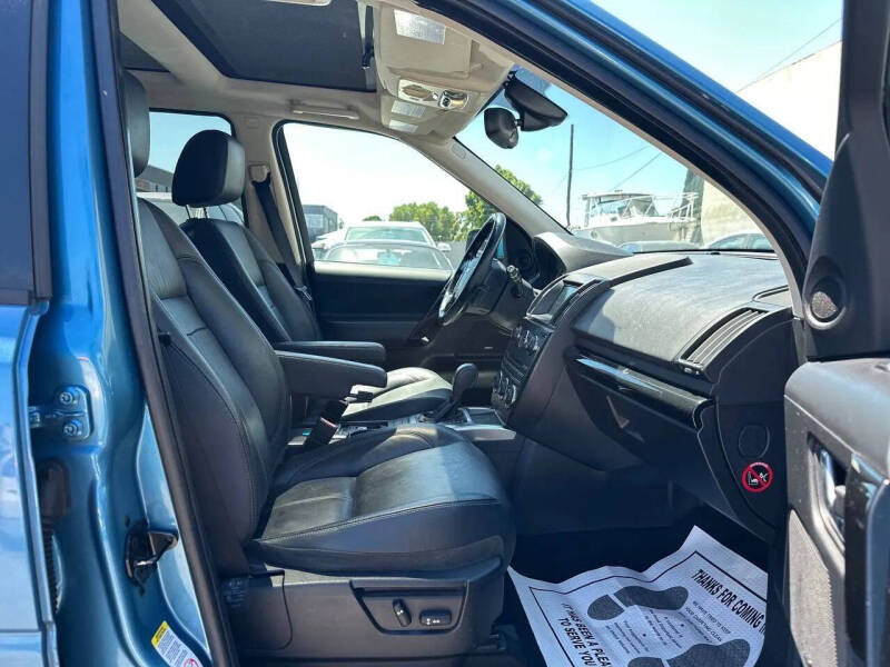 2013 Land Rover LR2 HSE LUX