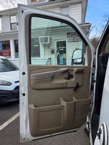 2011 Chevrolet Express 2500