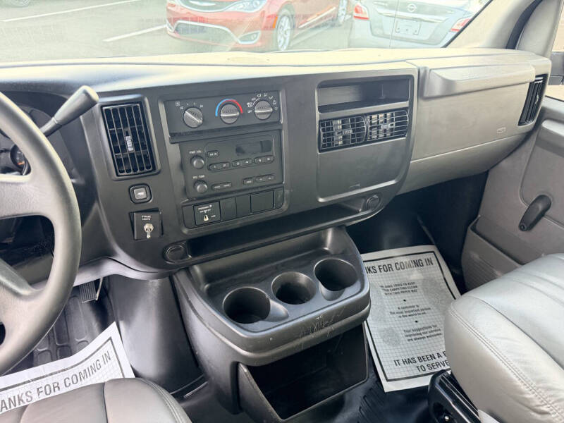 2007 GMC Savana 2500