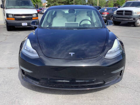 2019 Tesla Model 3 Standard Range Plus