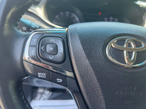 2016 Toyota Avalon XLE