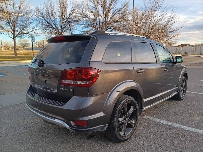 2018 Dodge Journey Crossroad
