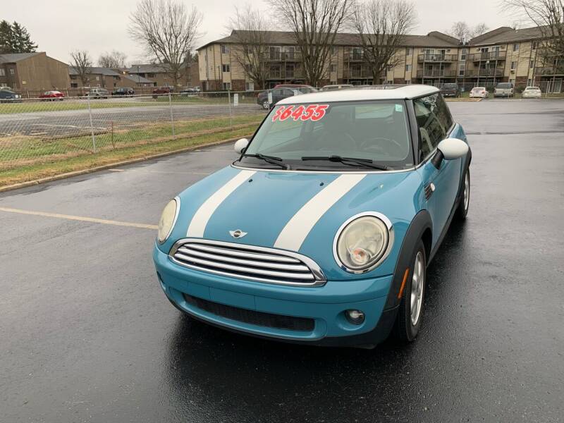 2009 MINI Cooper for sale at Clarks Auto Sales in Connersville IN
