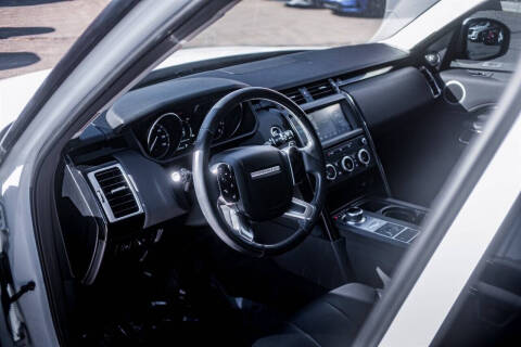 2020 Land Rover Discovery SE