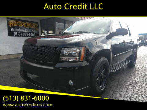 2011 Chevrolet Suburban for sale at Auto Credit LLC in Milford OH