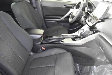 2024 Mitsubishi Eclipse Cross LE