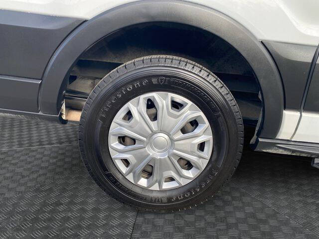 2019 Ford Transit 150 XLT