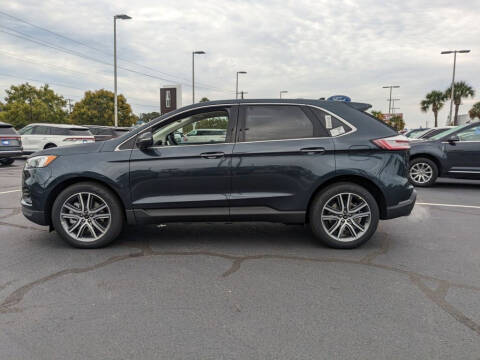 2024 Ford Edge Titanium