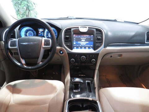 2012 Chrysler 300