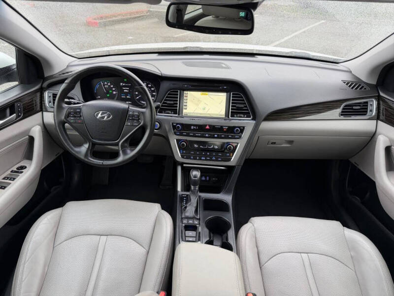 2016 Hyundai Sonata Plug-in Hybrid