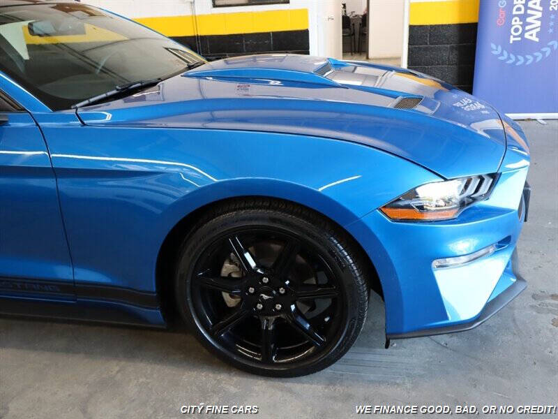 2020 Ford Mustang EcoBoost