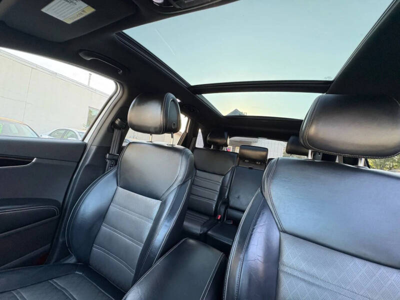 2016 Kia Sorento SX Limited