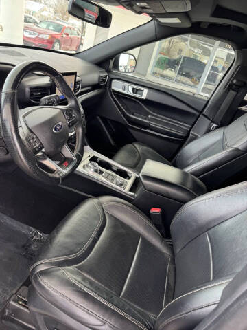 2020 Ford Explorer ST
