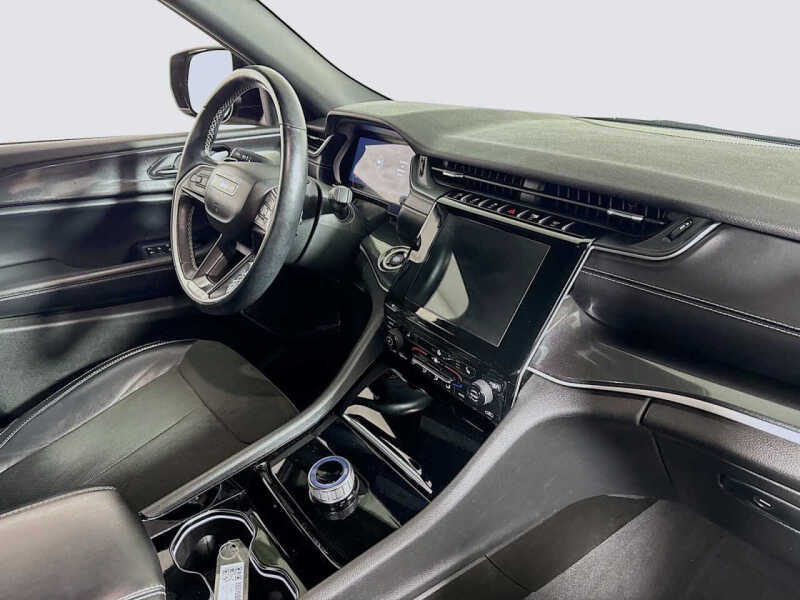 2022 Jeep Grand Cherokee L Altitude