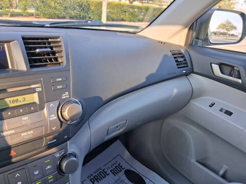 2008 Toyota Highlander Sport