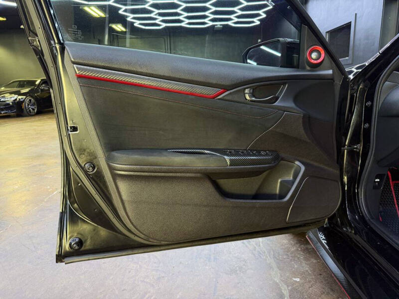 2017 Honda Civic Type R Touring