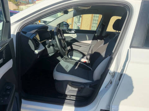 2025 Volkswagen Taos S 4Motion