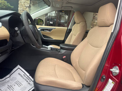 2021 Toyota RAV4 XLE