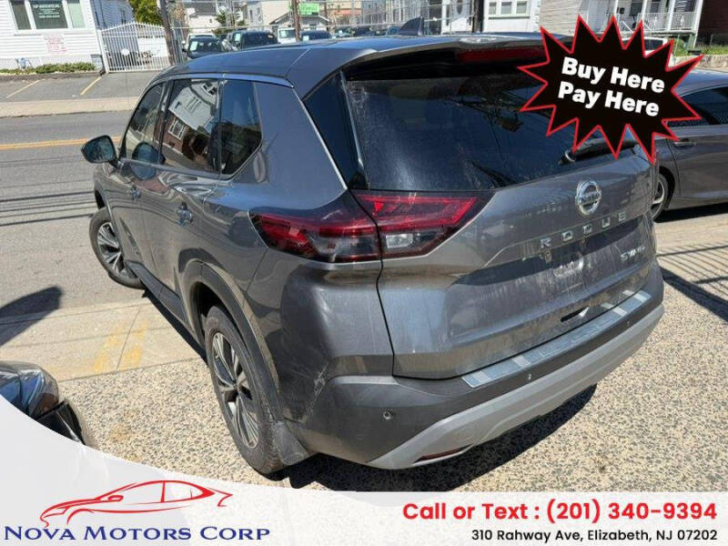 2021 Nissan Rogue SV