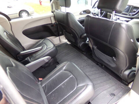 2018 Chrysler Pacifica Touring L