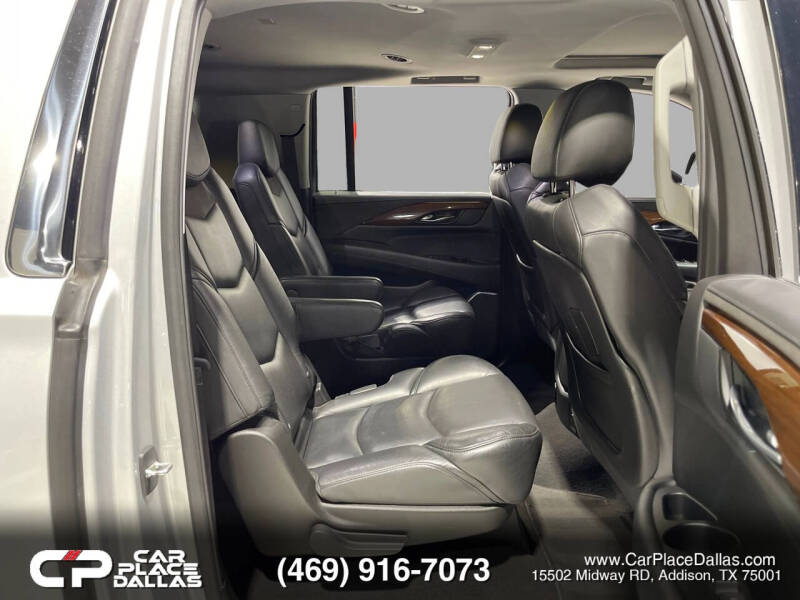 2020 Cadillac Escalade ESV Luxury