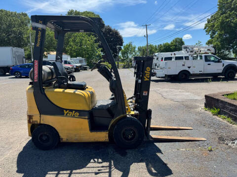 2019 Yale GLP030V