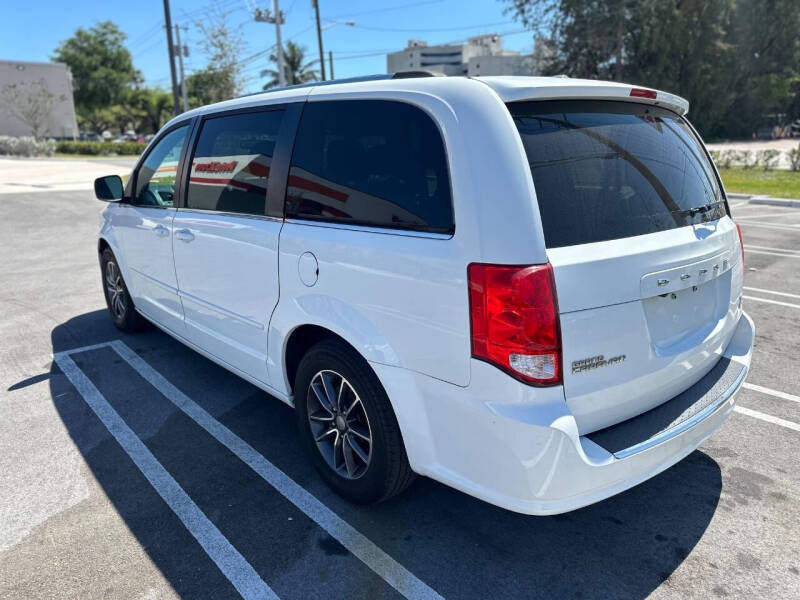 2017 Dodge Grand Caravan SXT