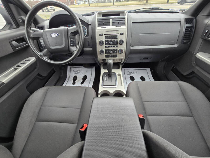 2011 Ford Escape XLT