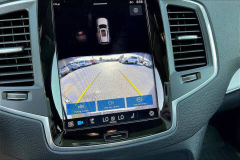 2024 Volvo XC90 B5 Core Bright Theme