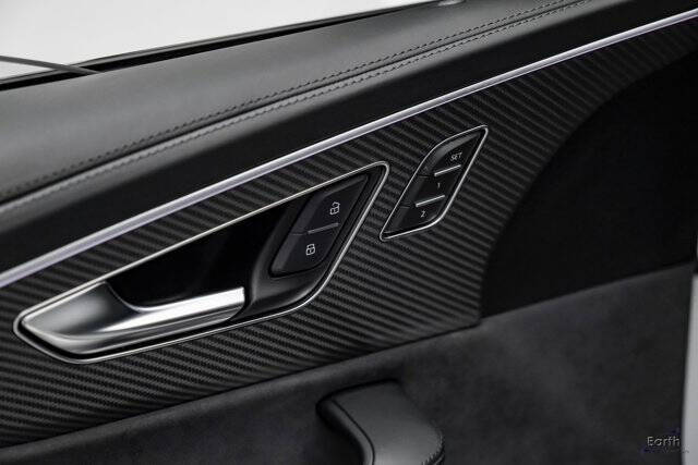 2023 Audi RS Q8 4.0T quattro