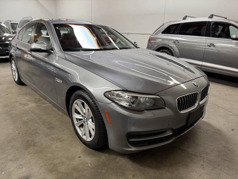 2014 BMW 5 Series 528i