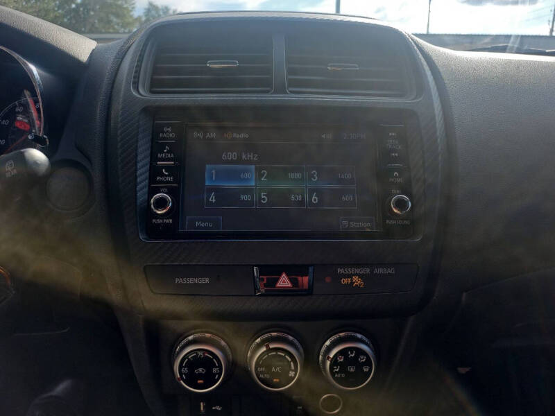 2020 Mitsubishi Outlander Sport ES