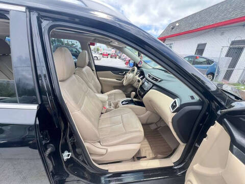 2015 Nissan Rogue SL