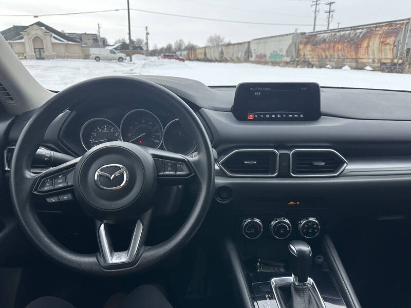 2017 Mazda CX-5 Sport