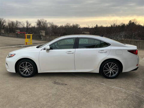 2017 Lexus ES 350