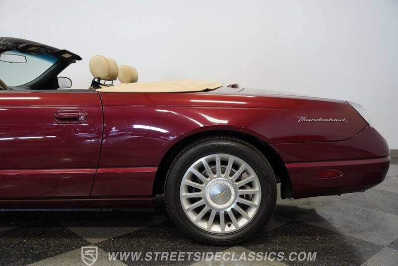 2004 Ford Thunderbird Deluxe