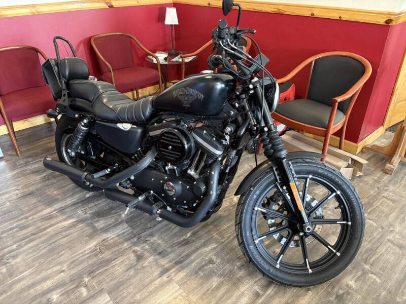 2016 Harley-Davidson Iron 883
